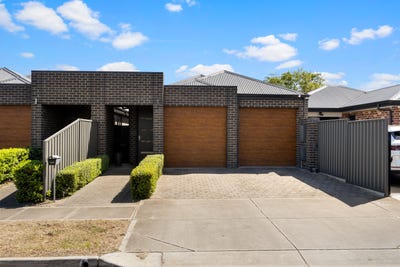 /international/au/15a-mckenzie-court-royal-park-sa-152568136/