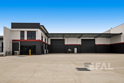 /international/au/8-jobs-circuit-yarrabilba-qld-505244484/