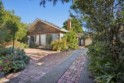 /international/au/8-stanley-street-carrum-vic-151252236/