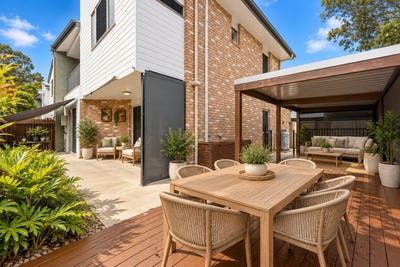 /international/au/unit-3-19-20-ostend-court-cleveland-qld-152444600/