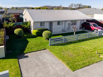 /international/au/unit-1-7-doepel-place-st-helens-tas-150768564/