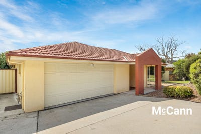 /international/au/32-jane-sutherland-street-conder-act-150908080/