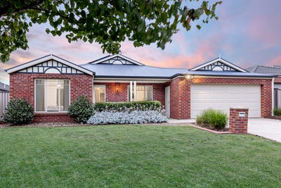 /international/au/18-the-ridge-winter-valley-vic-151328864/
