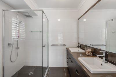 /international/au/4-kurrajong-road-gatton-qld-148507312/?lang=de