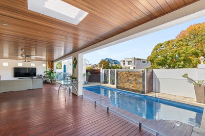 /international/au/34a-mitchell-street-ardross-wa-151387468/