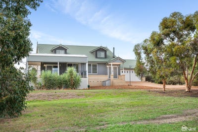 /international/au/22-richardson-street-beverley-wa-151518536/