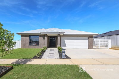 /international/au/3-roycroft-street-baranduda-vic-152636600/