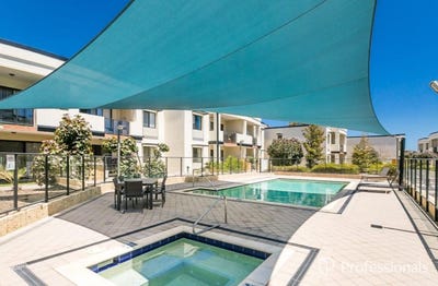 /international/au/35-5-eastleigh-loop-currambine-wa-148693500/