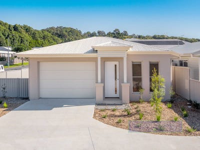 /international/au/74c-tuckeroo-avenue-mullumbimby-nsw-148456808/