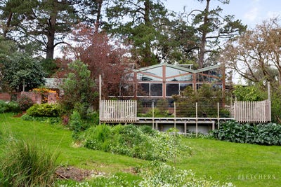 /international/au/105-kangaroo-ground-warrandyte-road-north-warrandyte-vic-152612604/