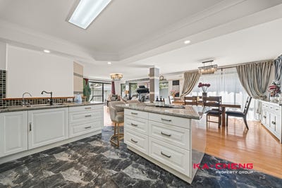 /international/au/73-valentine-avenue-dianella-wa-152349220/