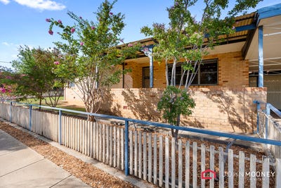 /international/au/2-croaker-street-turvey-park-nsw-150774984/