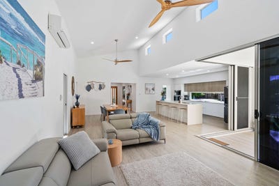 /international/au/5b-serenity-place-smithfield-qld-151321524/