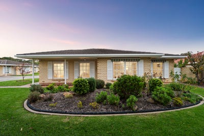 /international/au/9-39-jetty-road-brighton-sa-151416904/