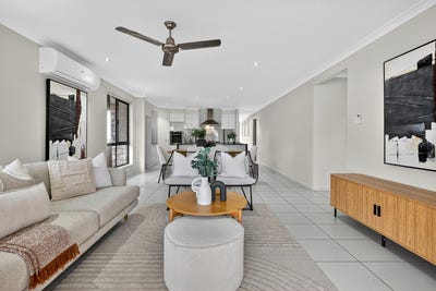 /international/au/16-glorious-avenue-narangba-qld-148398568/?lang=en