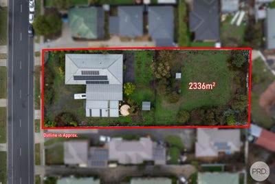 /international/au/42-albion-street-sebastopol-vic-148702196/