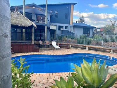 /international/au/8-gwainurra-grove-pambula-beach-nsw-148172256/