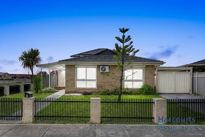 /international/au/1-dalpura-drive-sunshine-west-vic-151287444/