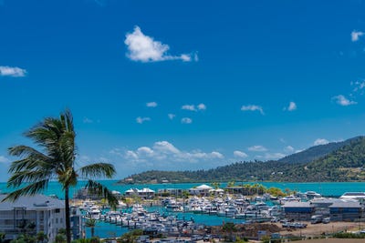 /international/au/17-14-hermitage-drive-airlie-beach-qld-150911104/