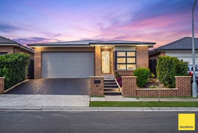 /international/au/19-lacerta-road-austral-nsw-151466280/