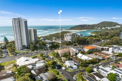 /international/au/8-1040-gold-coast-highway-palm-beach-qld-151326028/