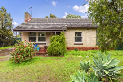 /international/au/16-kentish-road-elizabeth-downs-sa-152461164/
