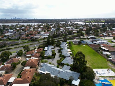 /international/au/10-87-barbican-st-east-shelley-wa-148444644/