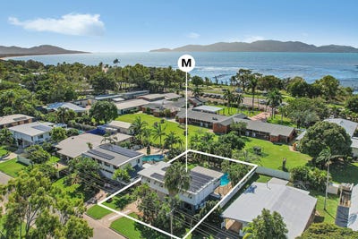 /international/au/87-primrose-street-belgian-gardens-qld-148376688/