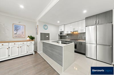 /international/au/503-17-19-aurelia-street-toongabbie-nsw-152360320/