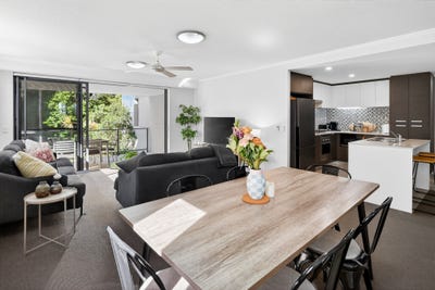 /international/au/9-vista-154-musgrave-avenue-southport-qld-151411556/