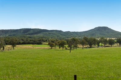 /international/au/1554-duck-creek-road-kerry-qld-204437960/