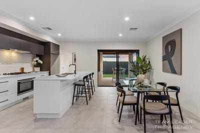 /international/au/6-oregano-way-landsdale-wa-152428344/