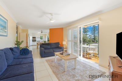 /international/au/6-241-golden-four-drive-bilinga-qld-150928824/