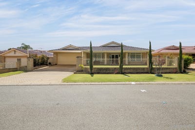 /international/au/6-victoria-court-thornlie-wa-152561484/