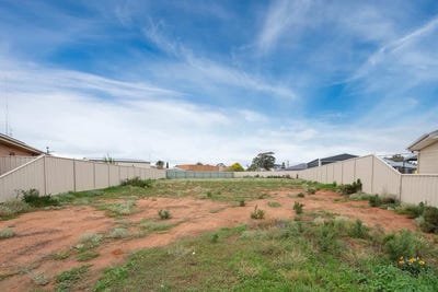 /international/au/12-balfour-street-port-pirie-sa-204529412/