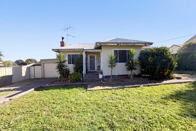 /international/au/29-chipper-street-katanning-wa-151957668/