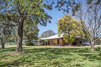 /international/au/100c-maitland-street-muswellbrook-nsw-152594884/