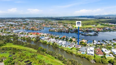 /international/au/55-the-peninsula-helensvale-qld-151532992/