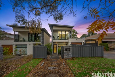 /international/au/24a-castlereagh-crescent-macquarie-act-151395748/