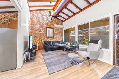/international/au/1-10-12-kalulah-avenue-gorokan-nsw-151276856/