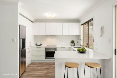 /international/au/13-20-hunter-street-manly-west-qld-147875980/