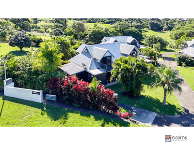 /international/au/12-18-22-giufre-crescent-wongaling-beach-qld-148573432/