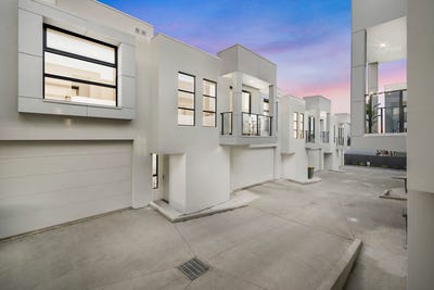 /international/au/2-24-maturin-avenue-christies-beach-sa-148653684/
