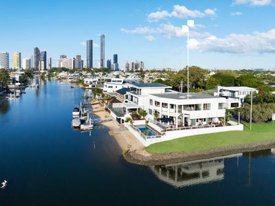/international/au/52-clear-island-road-broadbeach-waters-qld-151051372/