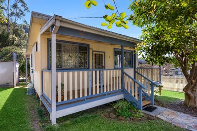 /international/au/8-walmsley-road-lower-macdonald-nsw-152638356/