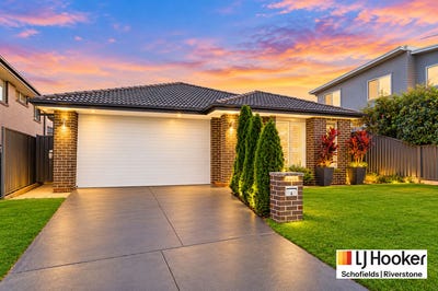 /international/au/4-oberon-street-riverstone-nsw-152652356/