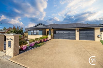 /international/au/43-mcswain-road-echuca-vic-151411716/