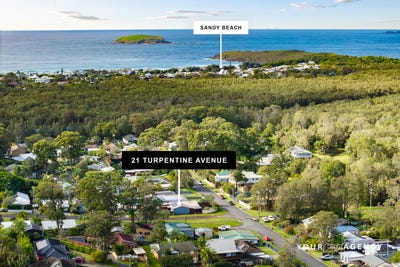 /international/au/21-turpentine-avenue-sandy-beach-nsw-151538032/