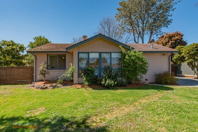 /international/au/11-conyers-street-hughes-act-152429760/