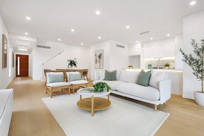 /international/au/16-61-urunga-parade-wollongong-nsw-148332144/